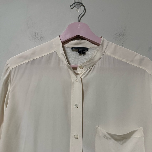 Vince Mixed Media Silk Linen Back Long Sleeve Button Down
Blouse Size Small - Picture 2 of 9